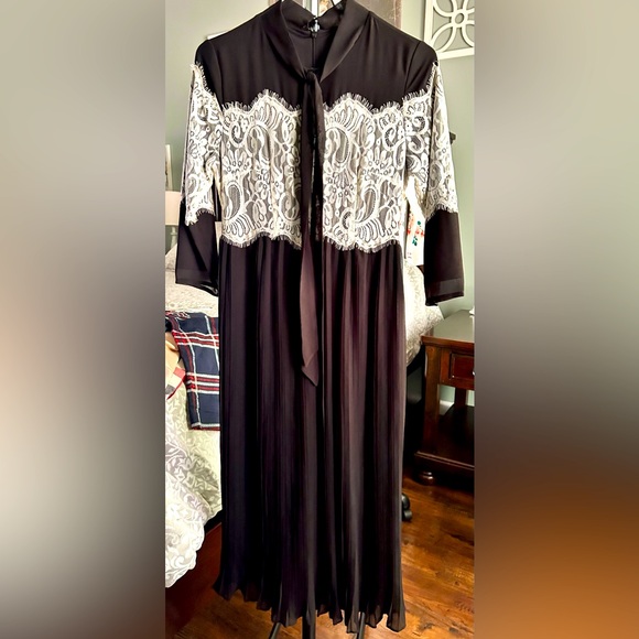 Dresses & Skirts - Sizes xsmall and small